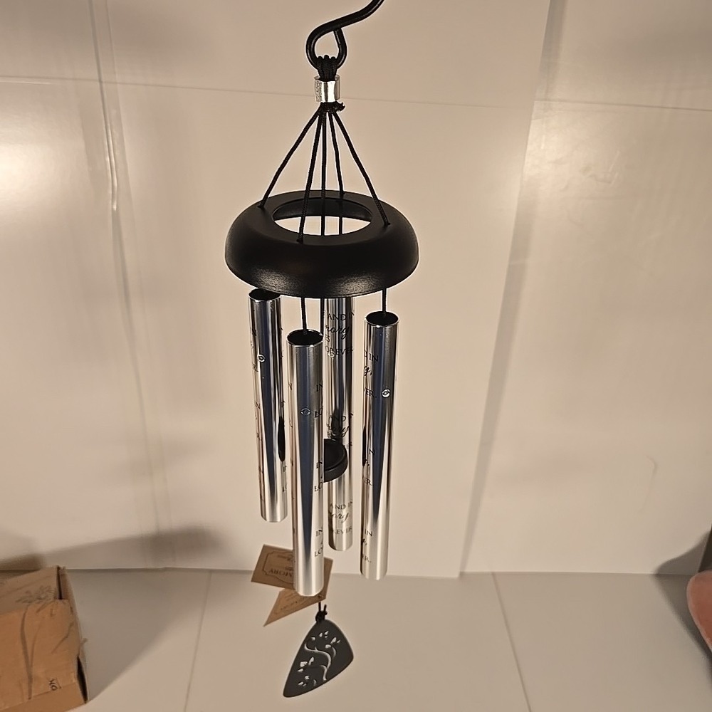Sonnet Chimes By Carson Wind Chimes 22" "In Spirit And In Memory" w/Box
